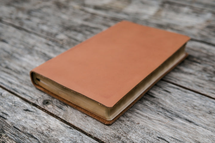 NIV Thinline Leather Bible Full Grain - Saddle Tan, Personalized