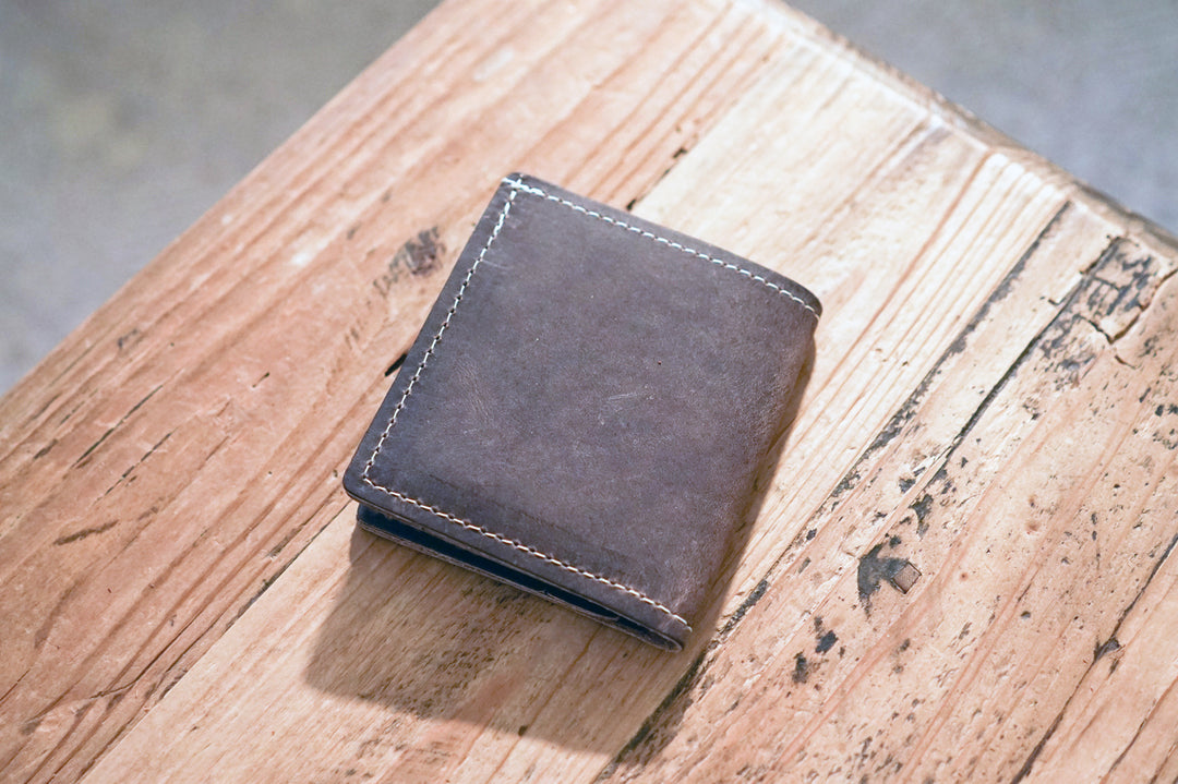 Leather Traditional Bifold Wallet - Concrete