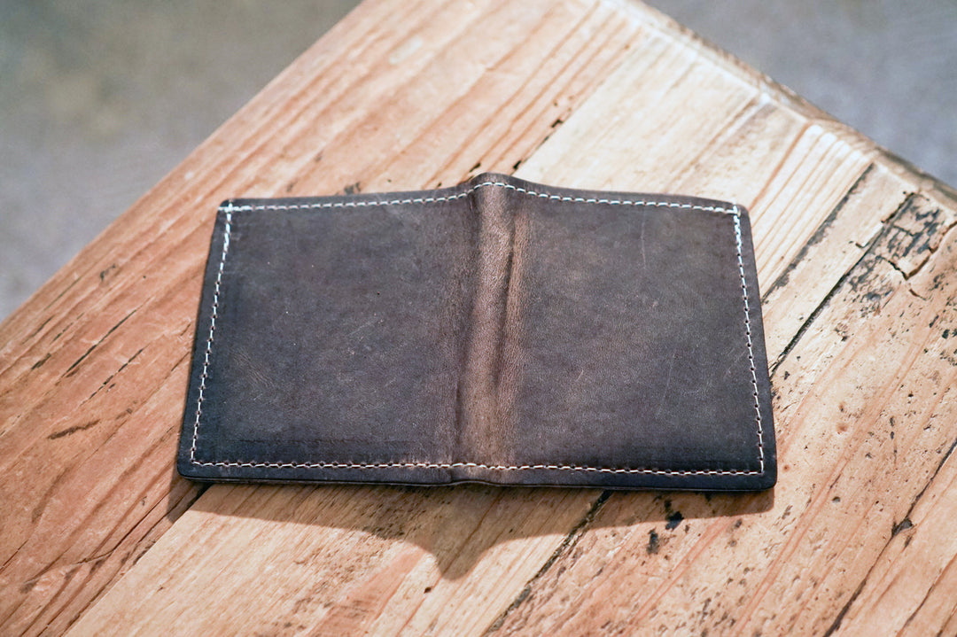 Leather Traditional Bifold Wallet - Concrete