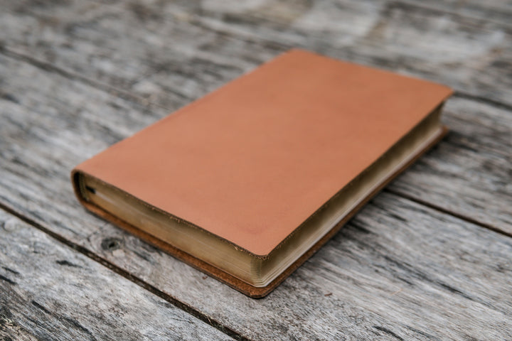 NIV Thinline Leather Bible Full Grain - Saddle Tan, Personalized