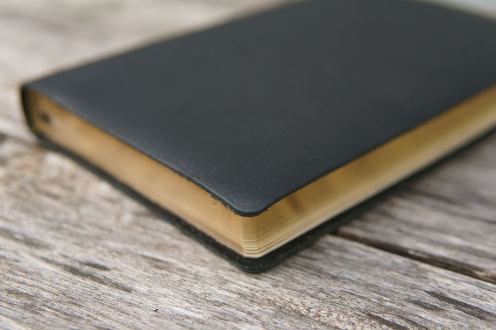 NIV Thinline Leather Bible Full Grain - Bison Black, Personalized