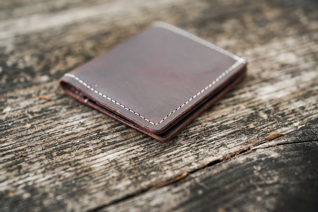 Leather Traditional Bifold Wallet - Black Crimson