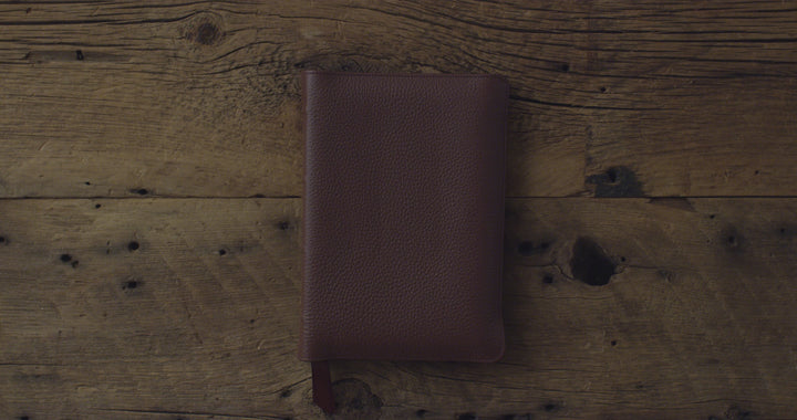 ESV Heirloom Bible, Alpha: Personal Size Edition Calfskin, Grenada, Full Yapp